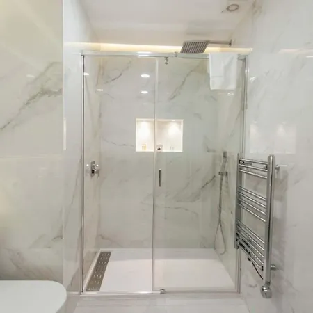 Modern And Luxurious -3 Bdr 2Bth- Pastor Y Landero Apartment Seville Exterior photo