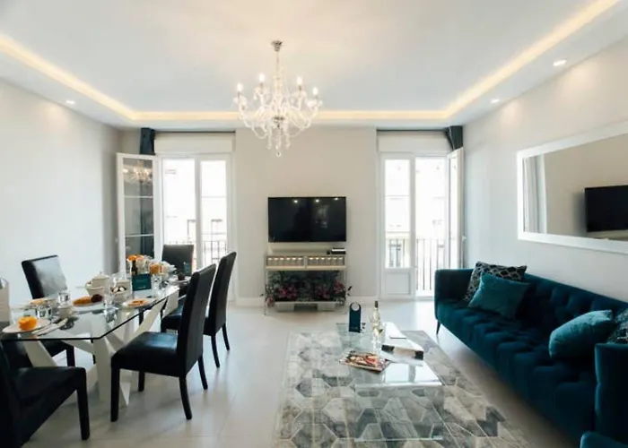 Modern And Luxurious -3 Bdr 2Bth- Pastor Y Landero