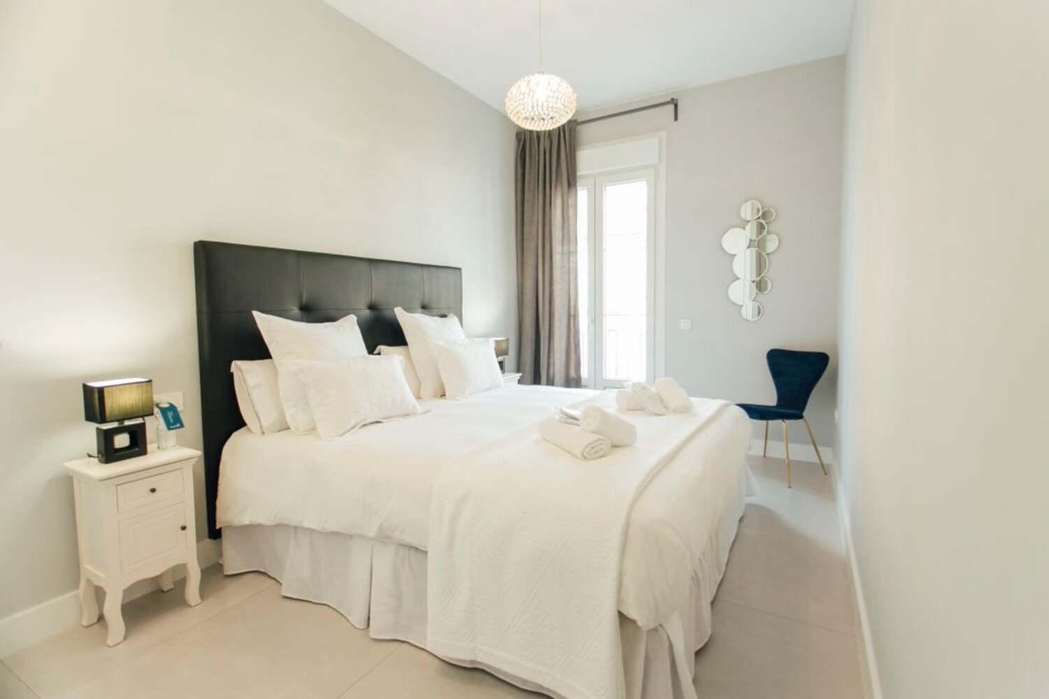 Apartament Modern And Luxurious -3 Bdr 2bth- Pastor Y Landero *
